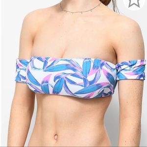 Like New Tilly’s Trillium Bikini Top Electric Feather Multi Way Off the Shoulder